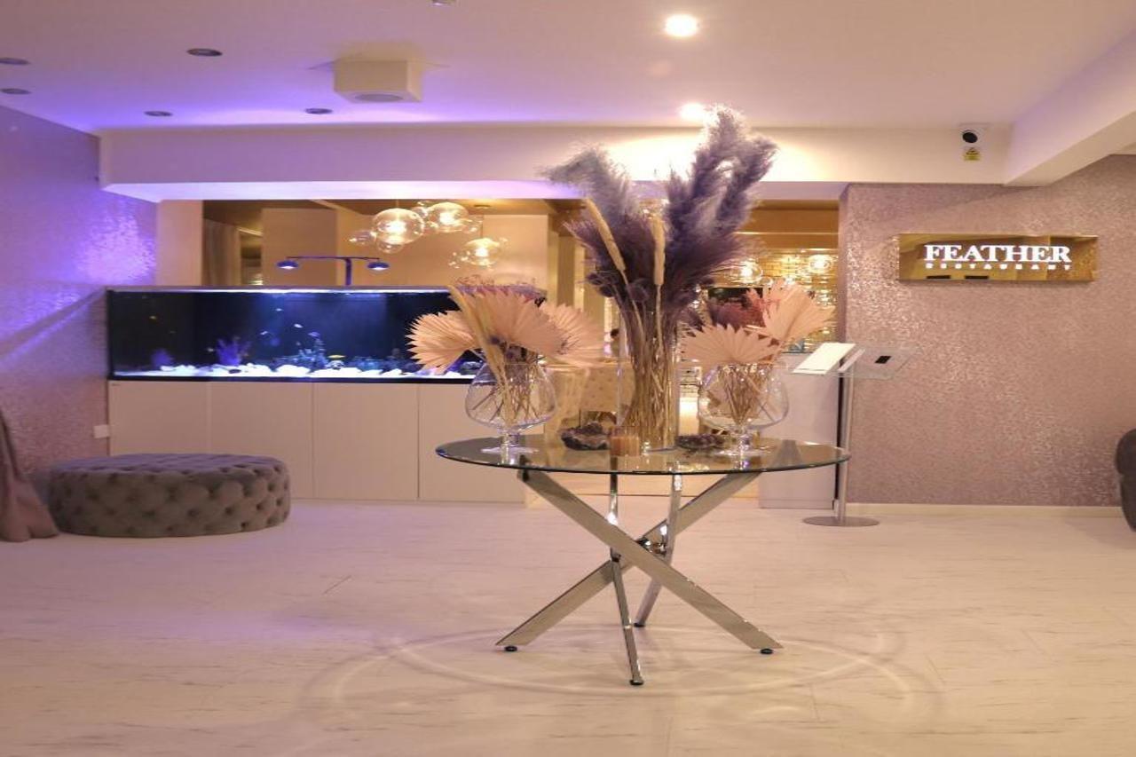 Oyo Newquay Beach Hotel Exteriör bild