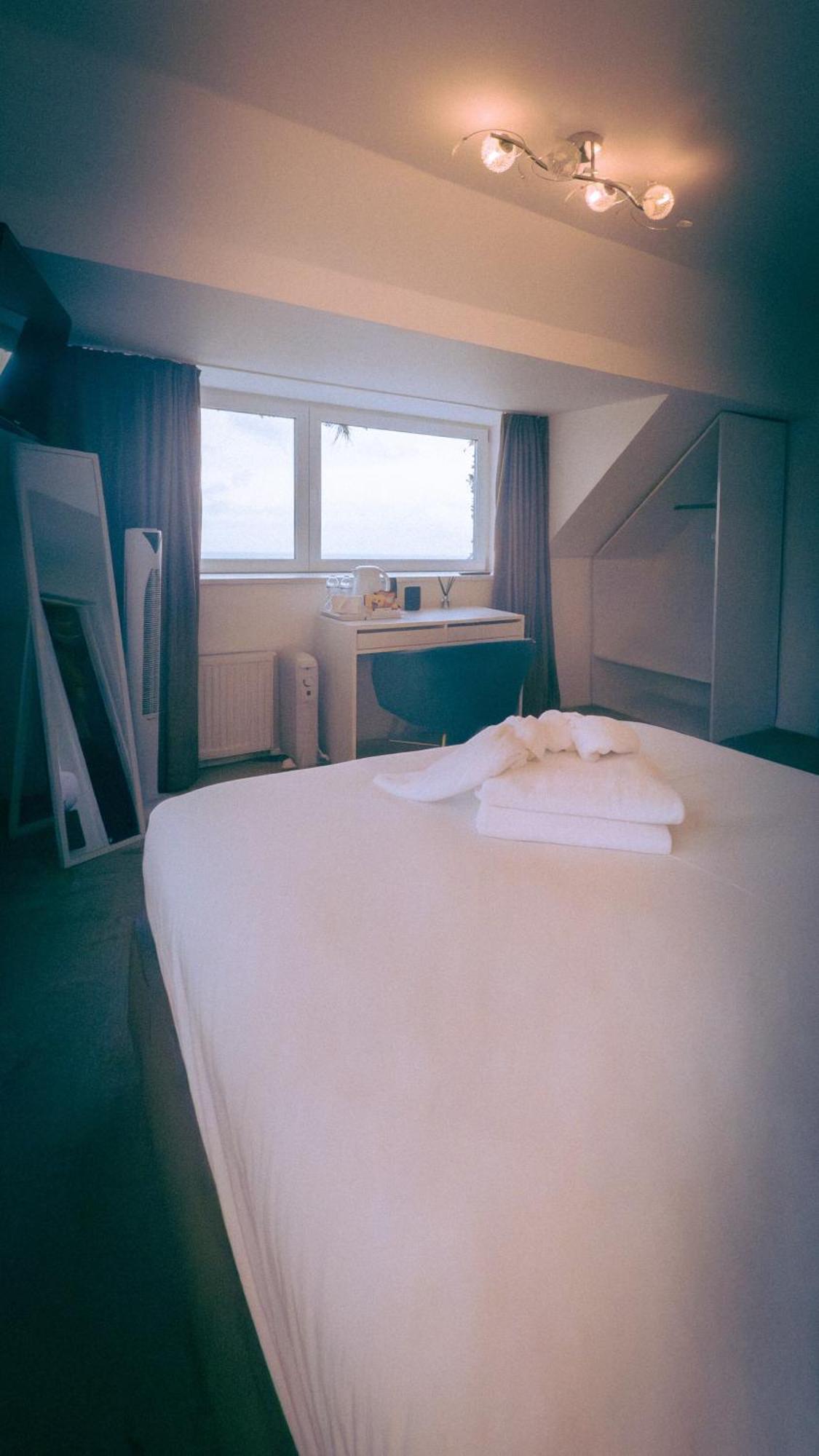 Oyo Newquay Beach Hotel Exteriör bild