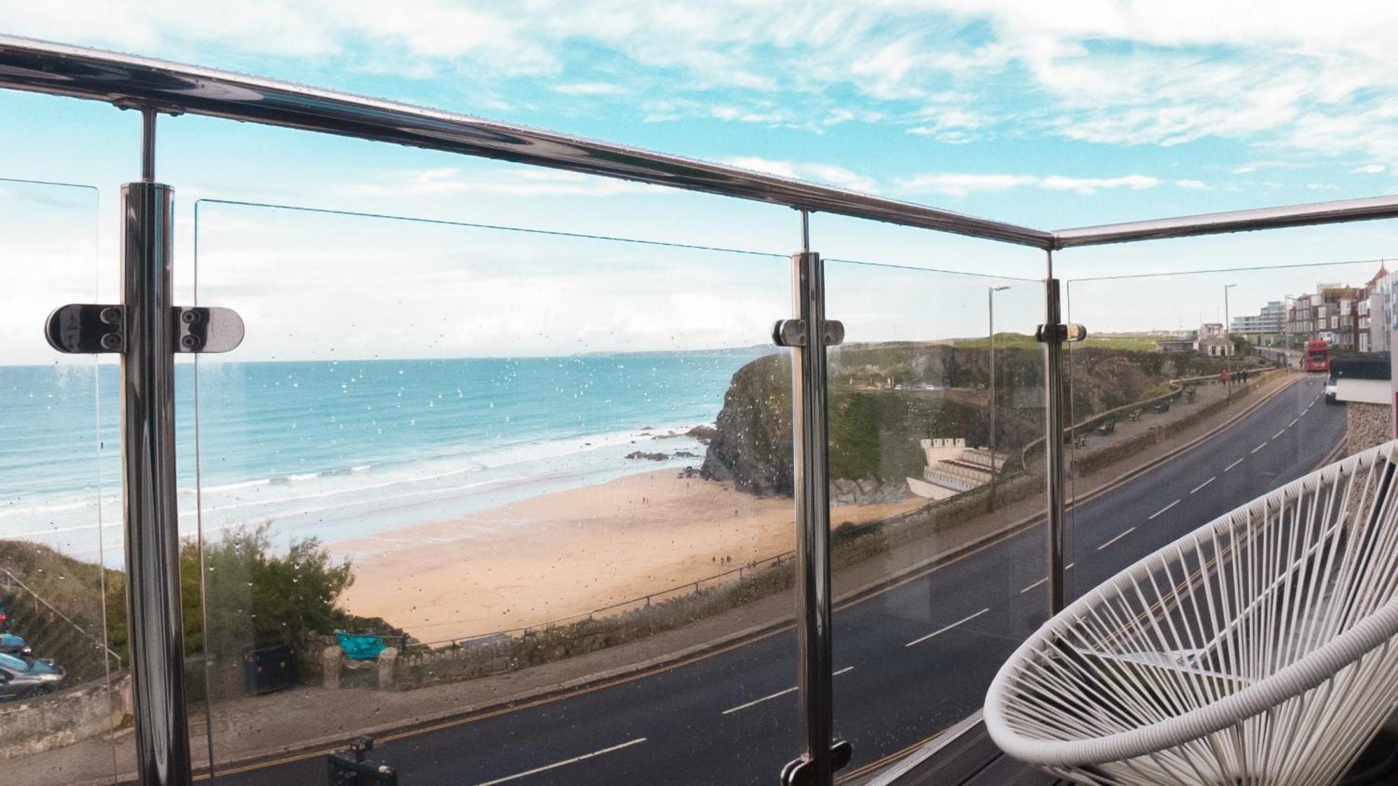Oyo Newquay Beach Hotel Exteriör bild